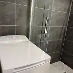 Daire Beautiful Cozy And Fully Renovated *