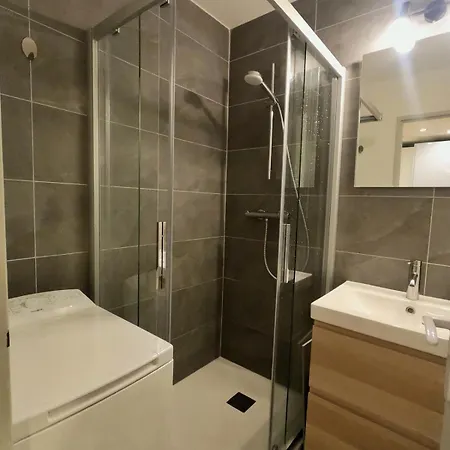 Beautiful Cozy And Fully Renovated * Шамоні