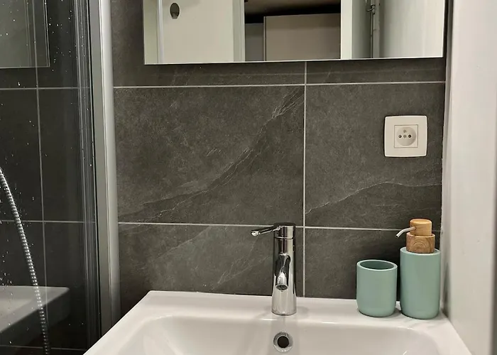 Апартаменты Beautiful Cozy And Fully Renovated Шамони