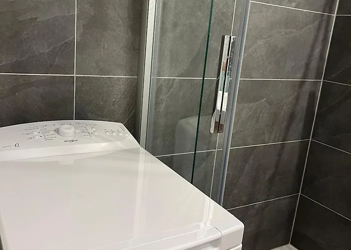 Апартаменты Beautiful Cozy And Fully Renovated *